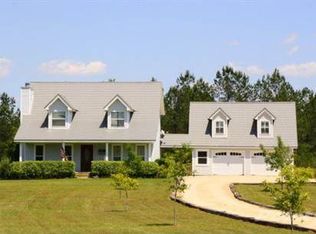 13785 Trawick Rd, Stapleton, AL 36578