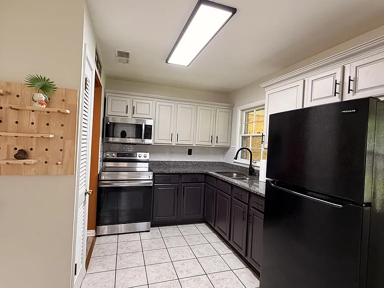 3522 Lisbon Ln — Photo 3