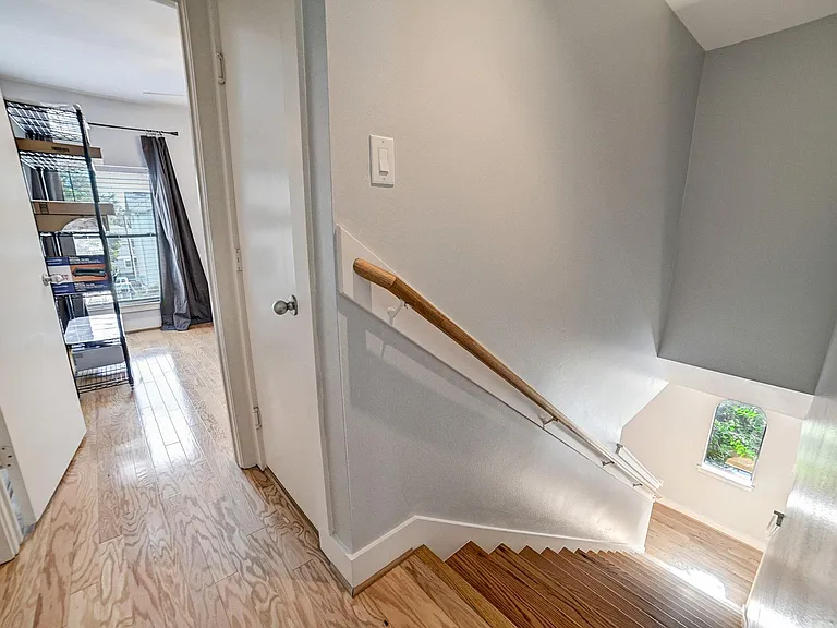 5838 Larkin St — Photo 30