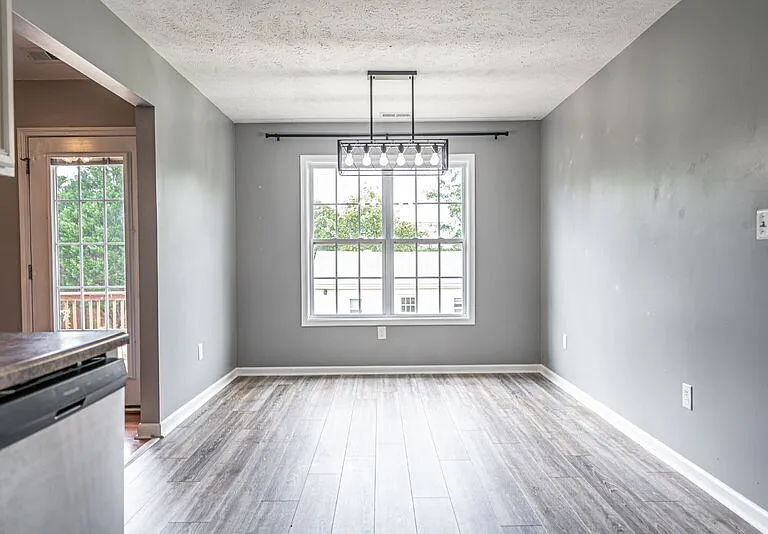 289 Strike Eagle Dr — Photo 7