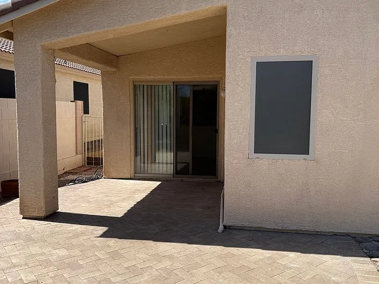 570 W Faith Dawn Ct — Photo 10