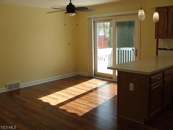 5th image of 31 Shanafelt Ave