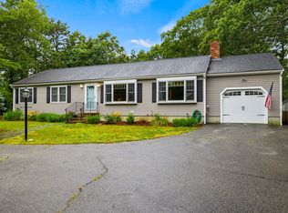 13 Carl Landi Cir, East Falmouth, MA 02536