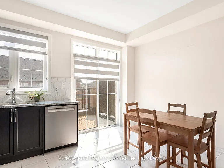 353 Inspire Blvd — Photo 9