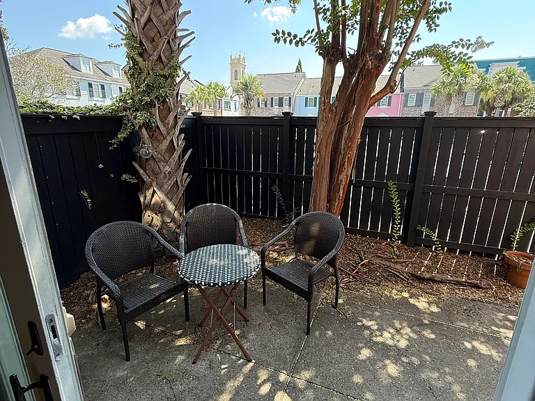 74 Logan St — Photo 18