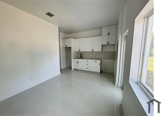135 NW 60th St #1-2 — Photo 5