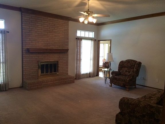 4th image of 3940 Blue Pond Cir