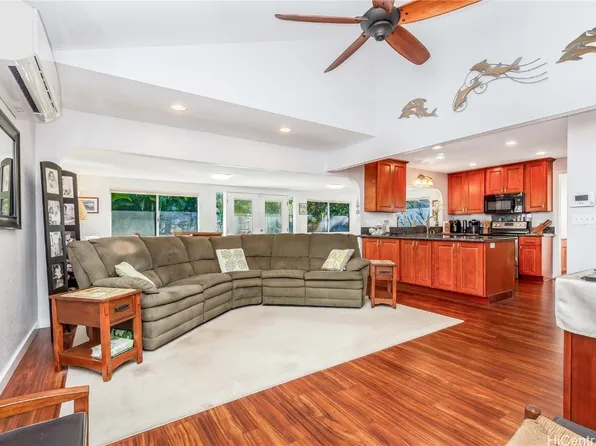 95-488 Awiki St, Mililani, HI 96789