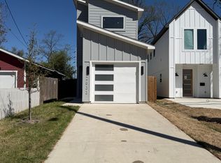 2833 Macon St, Dallas, TX 75215