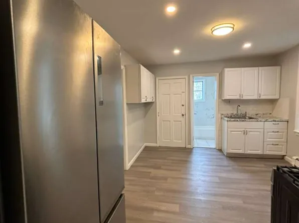 46 Hawkins St APT 1, Newark, NJ 07105