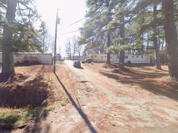 5572 Glore Dr SW, Mableton, GA 30126