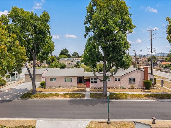 5th image of 721-723 W Hellman Ave
