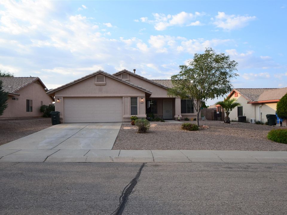 1st image of 2499 Cartegena Dr