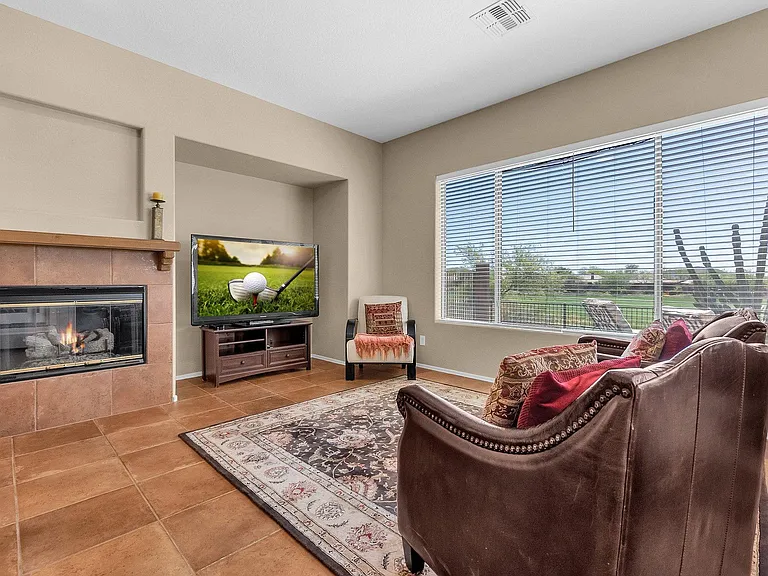 1715 W Ainsworth Dr — Photo 22