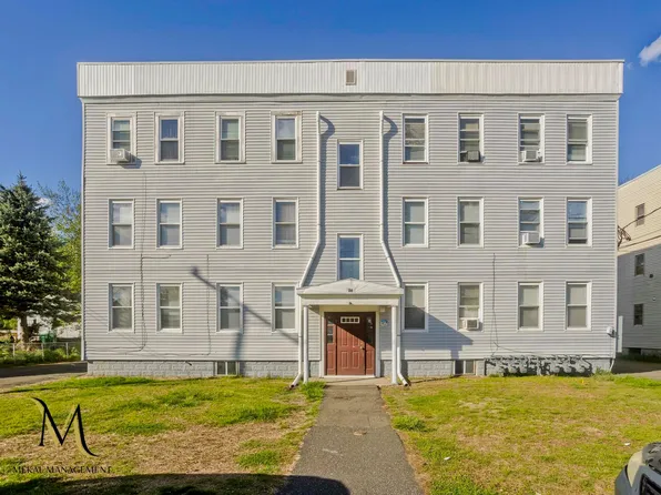 36 Artisan St, Chicopee, MA 01013