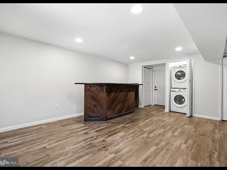 3408 Hess St #1 — Photo 14