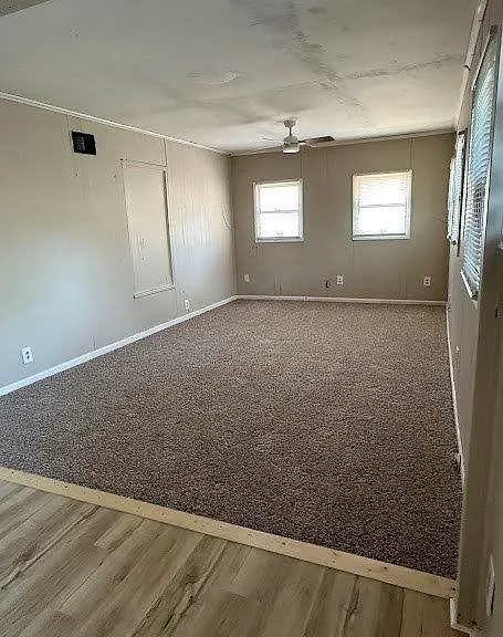 1373 Salem St — Photo 12