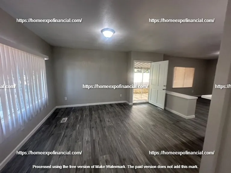 978 Bettina Way — Photo 13