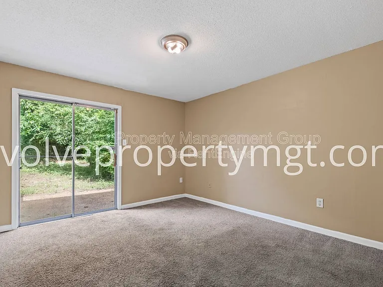 3771 Ironwood Dr — Photo 9