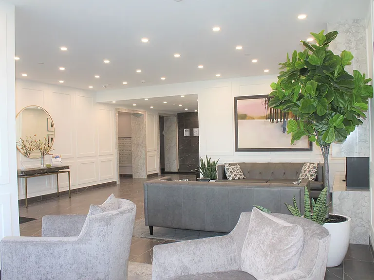 460 Callaway Rd #301 — Photo 7