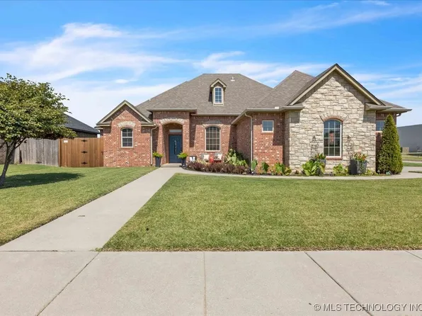 2500 Kadlan Dr, El Reno, OK 73036