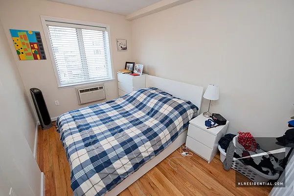 Rented by Highline Residential | media 7