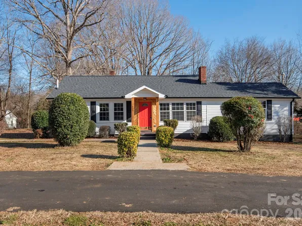 509 Eastside Dr, Statesville, NC 28625