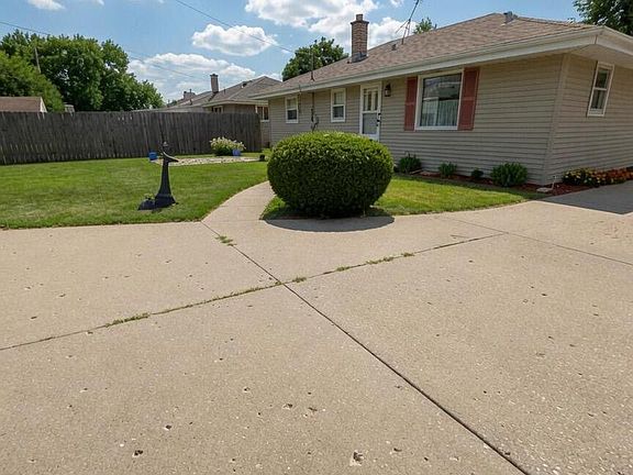 2nd image of 3359 S 83rd STREET