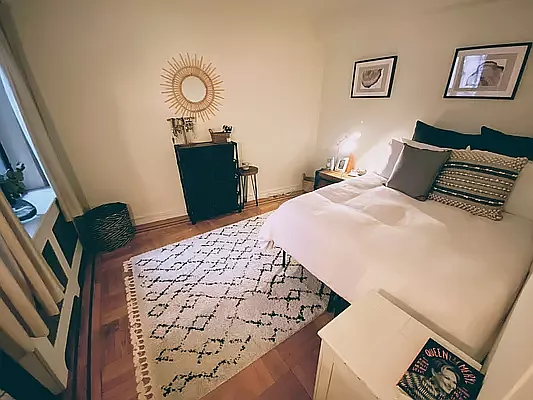 Rented by Apartment Luxe Realty Group, Inc | media 22