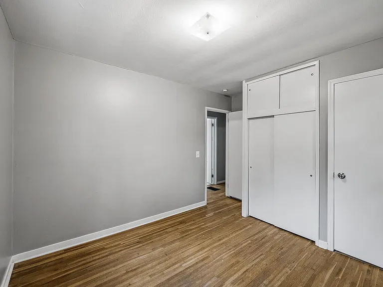 515 12th Ave NW — Photo 14
