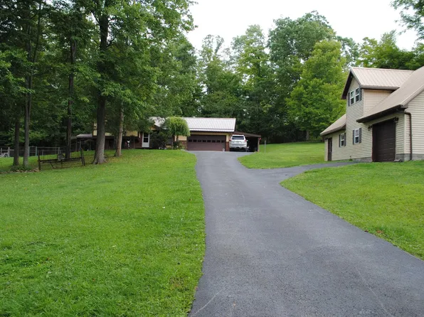 434 Echo Springs Rd, Belington, WV 26250
