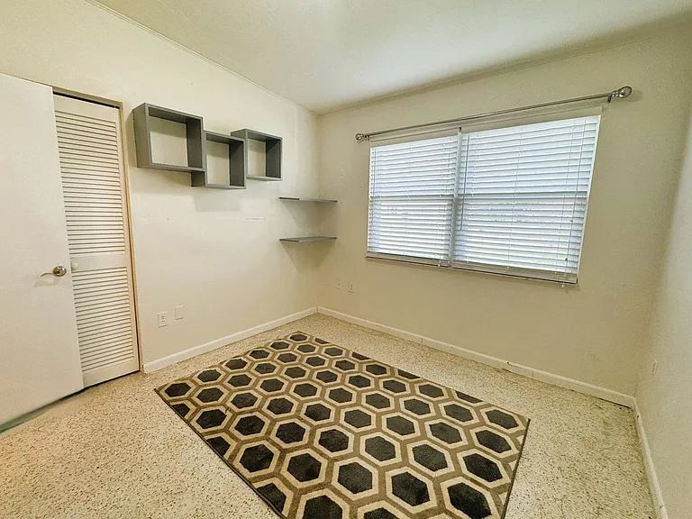 4379 Conway Blvd — Photo 17
