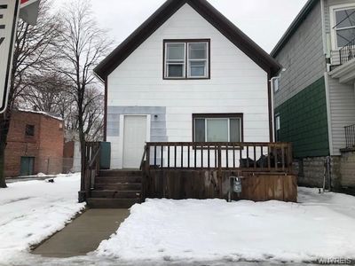 945 Prospect Ave, Buffalo, NY, 14213