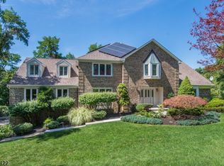 23 Copeland Rd, Denville, NJ 07834