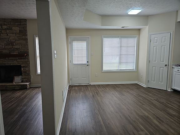 4th image of 1149 Oatlands Park