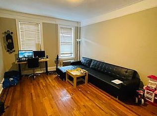 28-19 42nd St #C4, Astoria, NY 11103