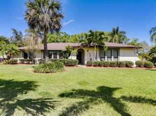 290 Mocking Bird Ln, Merritt Island, FL 32953