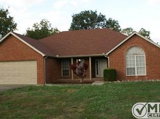 481 Forest Ridge Dr, La Vergne, TN 37086