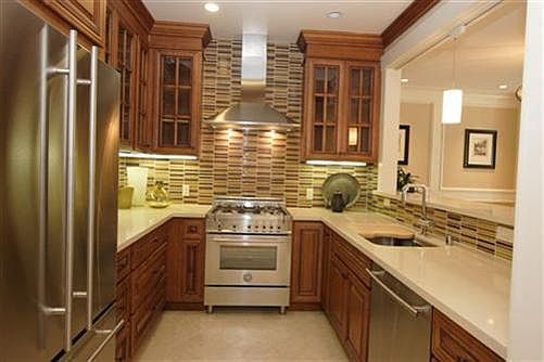 5th image of 834 Jones St #B
