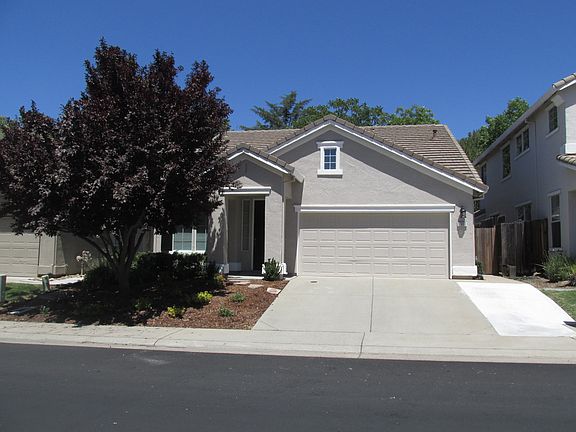2nd image of 50 Diggins Dr