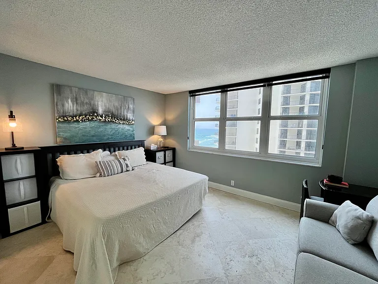5440 N Ocean Dr #1107 — Photo 36
