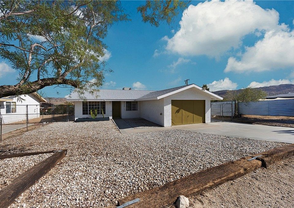 6123 Scenic Dr, Joshua Tree, CA 92252 | MLS #IV26082173 | Zillow