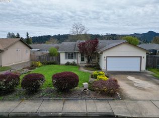 1216 E 3rd Ave, Sutherlin, OR