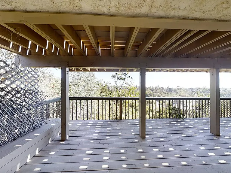 5539-5541 Dorothy Dr — Photo 19