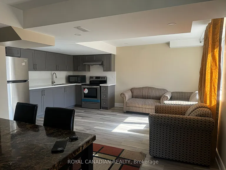 684 Linden Dr #BASEMENT — Photo 4