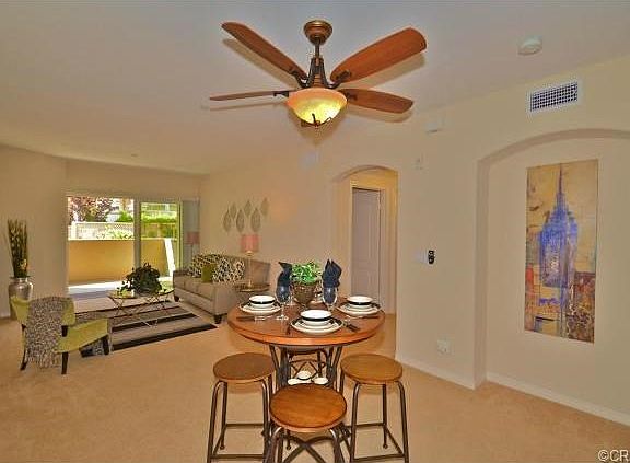 Gorgeous Living Room.
