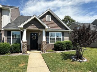 7452 Garett Park Dr, Whitsett, NC 27377