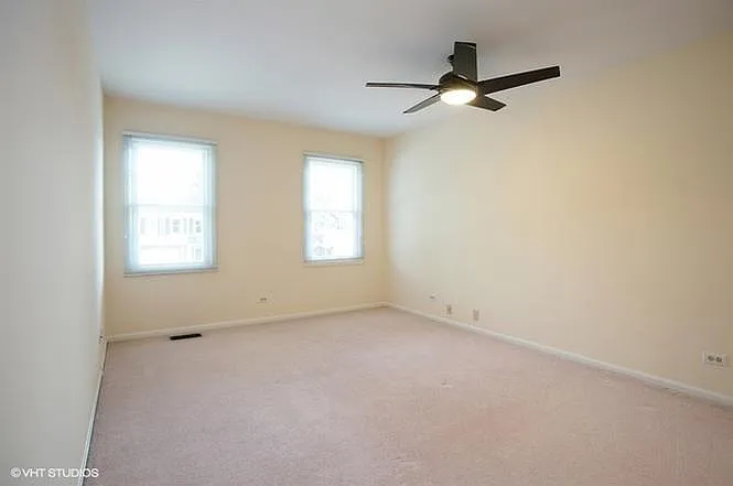 2565 College Hill Cir — Photo 10