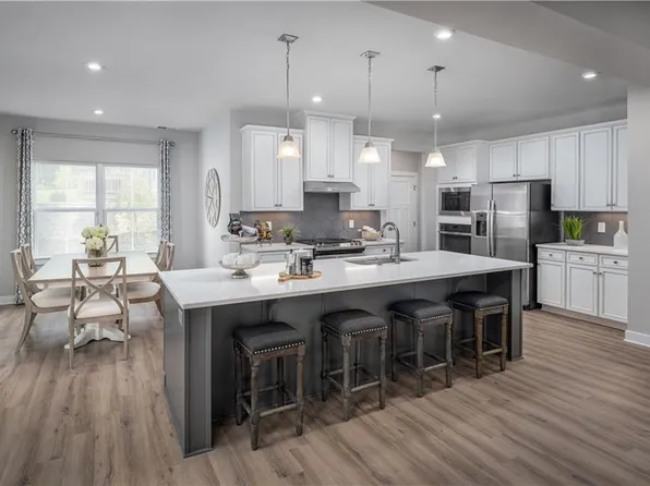 403 Watermans Way, Poquoson, VA 23662