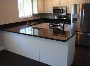 3030 W Kronborg Cir, Riverton, UT 84065